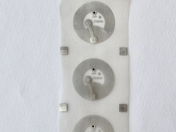 超高频不干胶电子标签